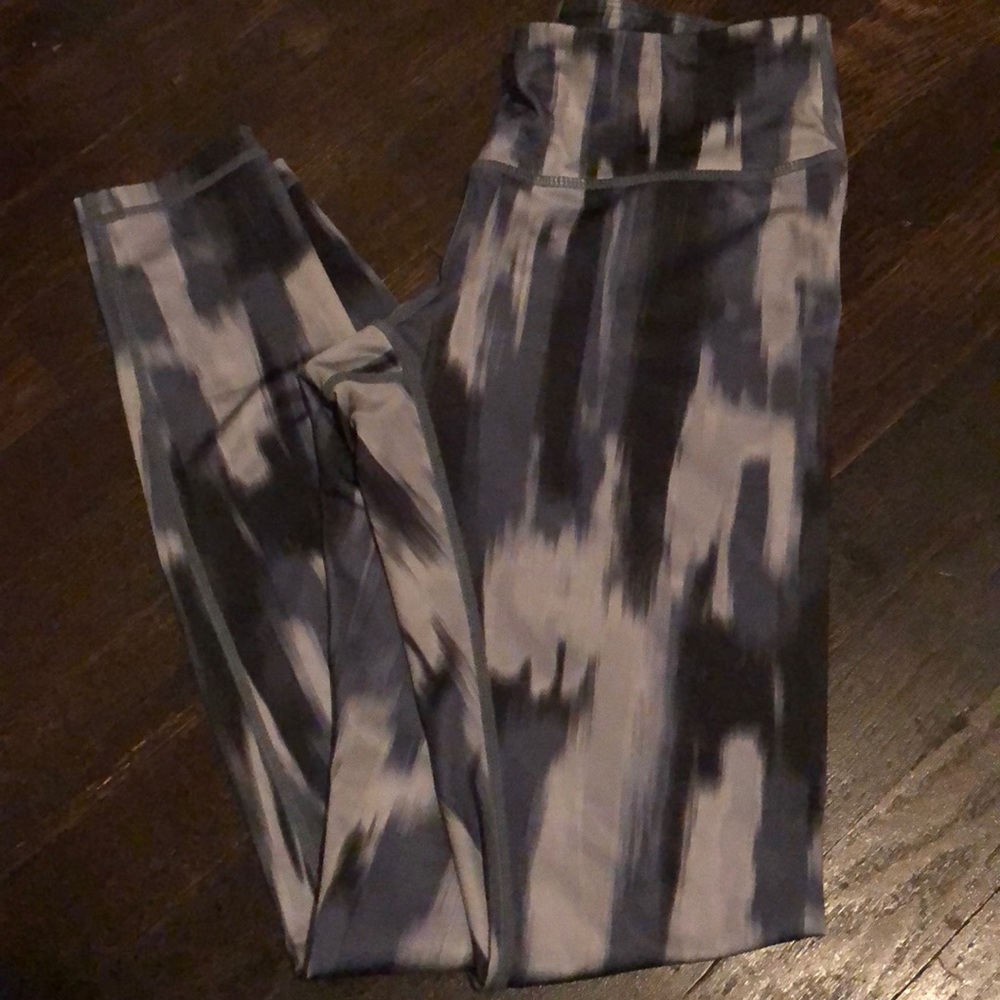 Woman’s Reebok yoga workout pants